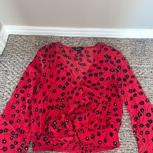 Long sleeve floral blouse
